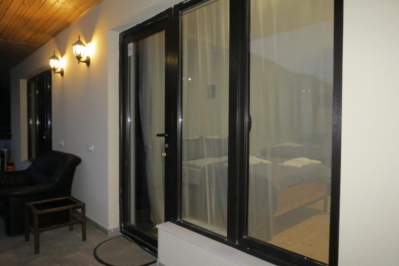 Bibo'S Kokhi Guesthouse คัซเบกี ภายนอก รูปภาพ