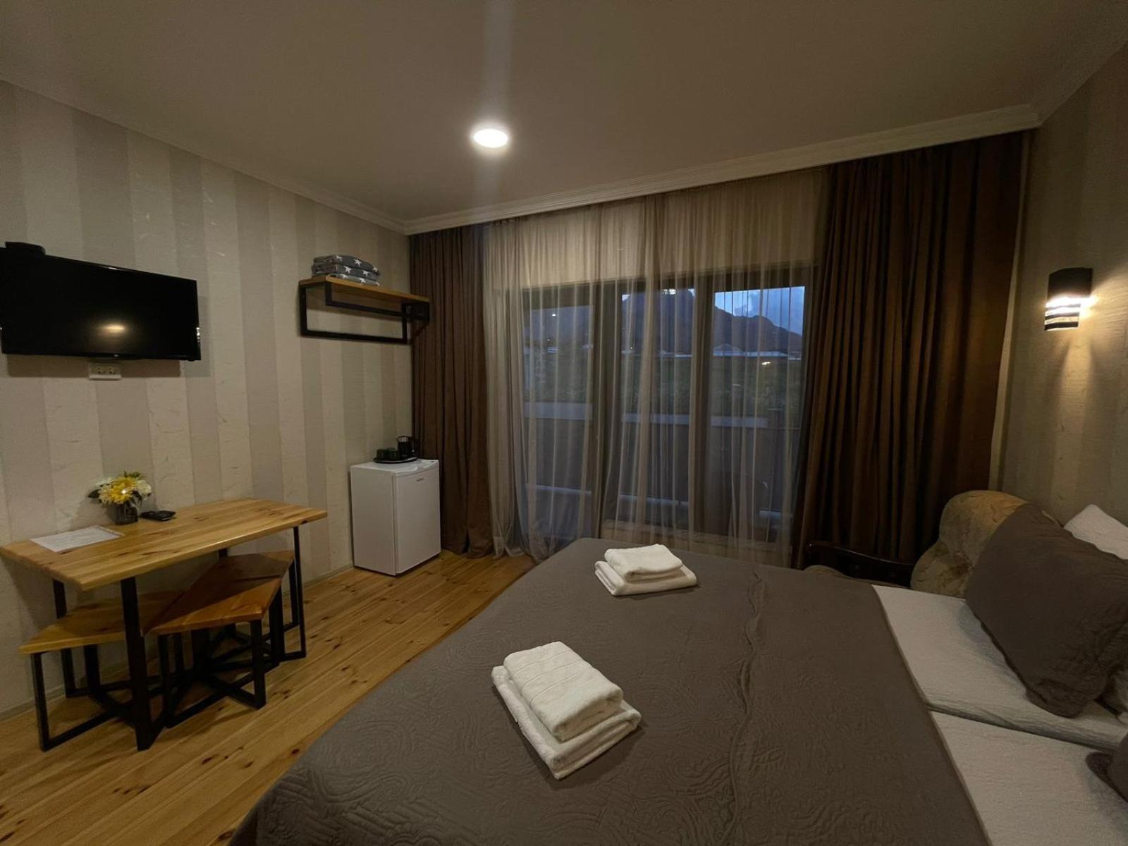 Bibo'S Kokhi Guesthouse คัซเบกี ภายนอก รูปภาพ