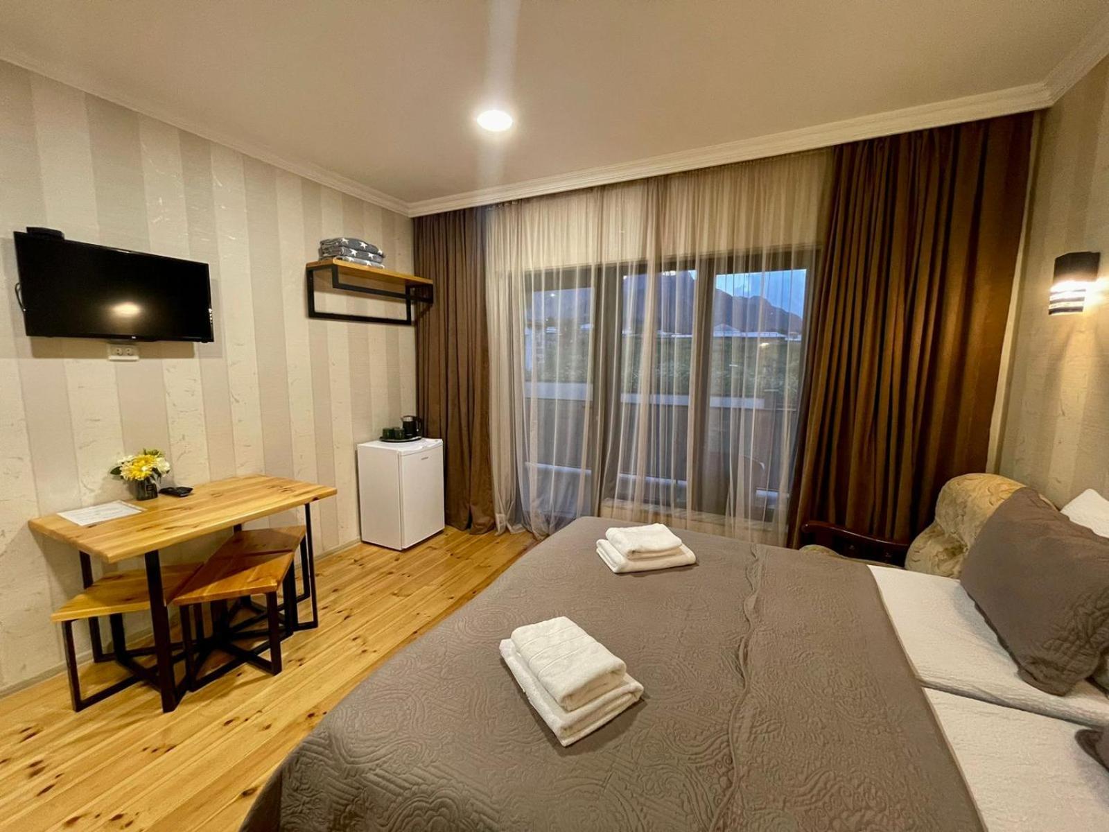 Bibo'S Kokhi Guesthouse คัซเบกี ภายนอก รูปภาพ