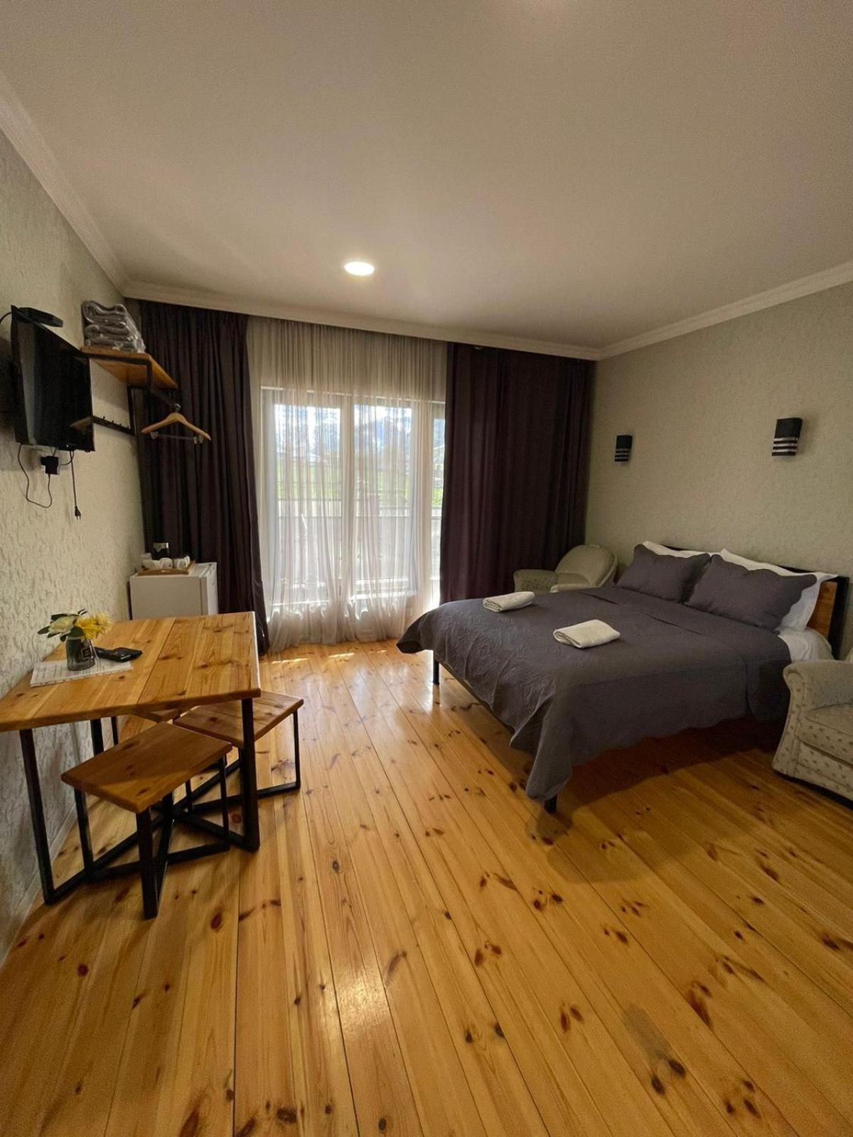 Bibo'S Kokhi Guesthouse คัซเบกี ภายนอก รูปภาพ